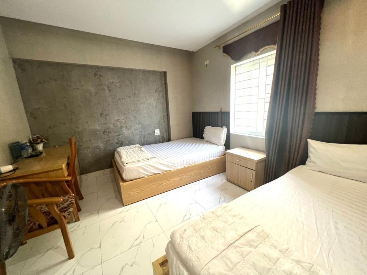 Hoang Ngan 2 Hotel - Tp. Vinh Buitenkant foto